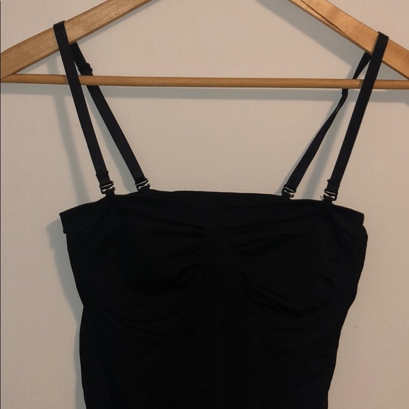 Marilyn Monroe Shapewear - Picture 2 of 7